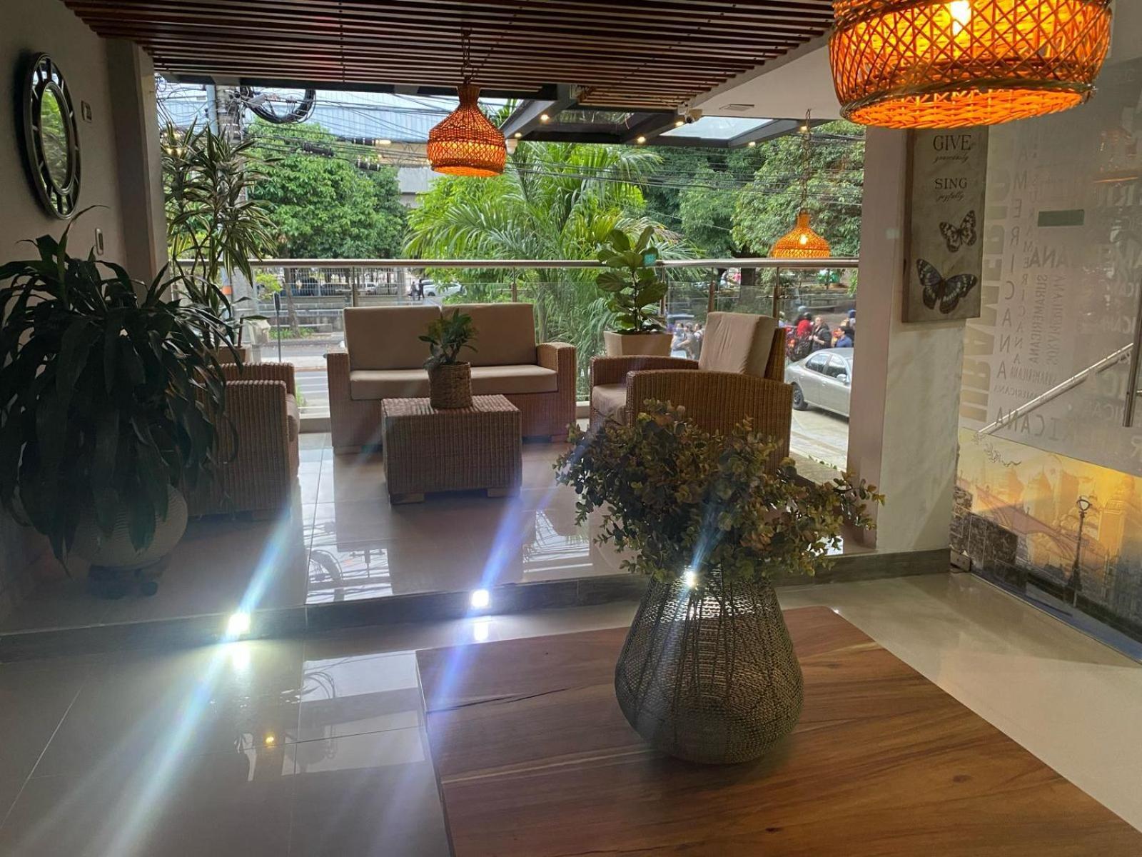 Hotel Suramericana Medellín Kültér fotó